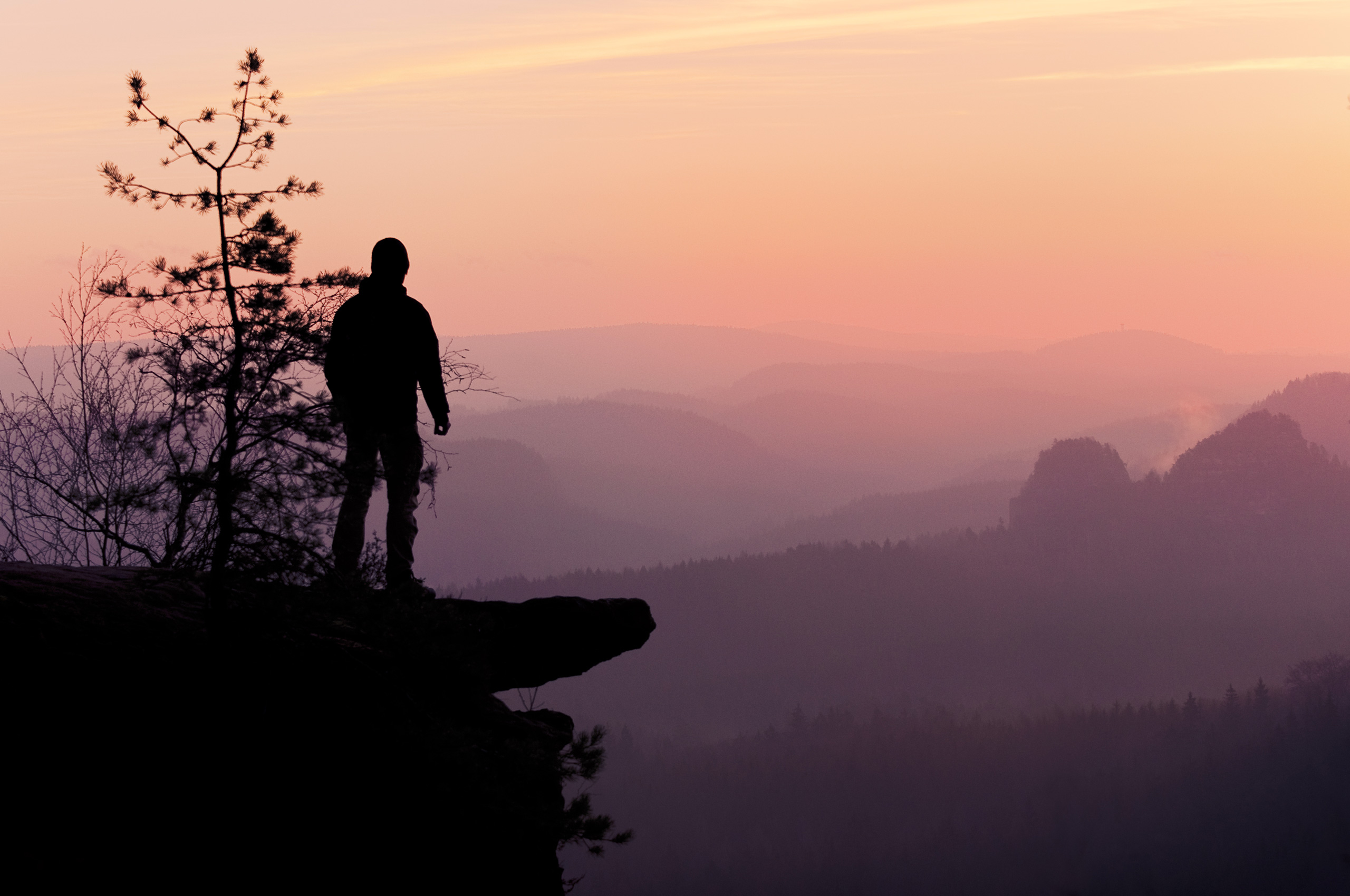 sunrise view from the Idagrotte