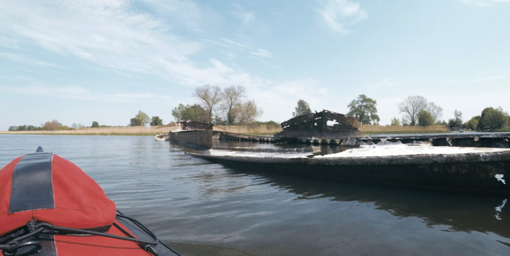 old wreck close to Warthe