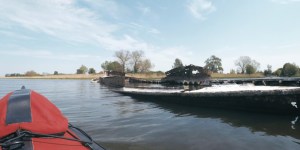 old wreck close to Warthe