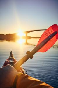 Midnight sun kayaking ©Christian Hein
